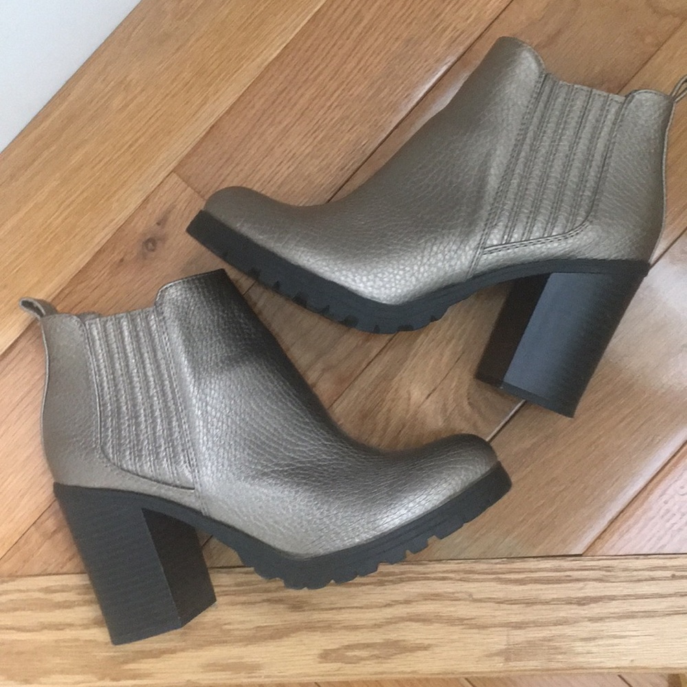 Metallic Booties - Picture 8 of 8